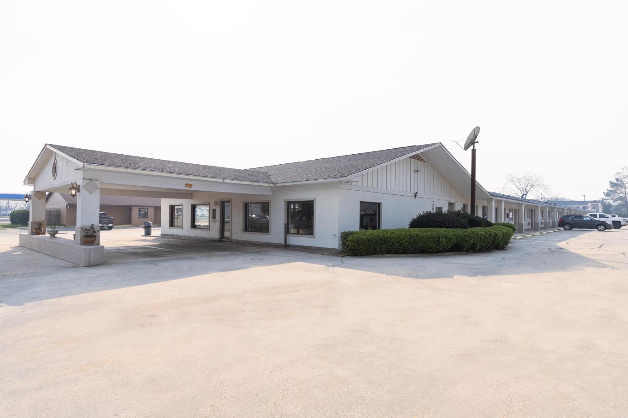 Oyo Hotel Deridder Hwy 171 North Exterior photo